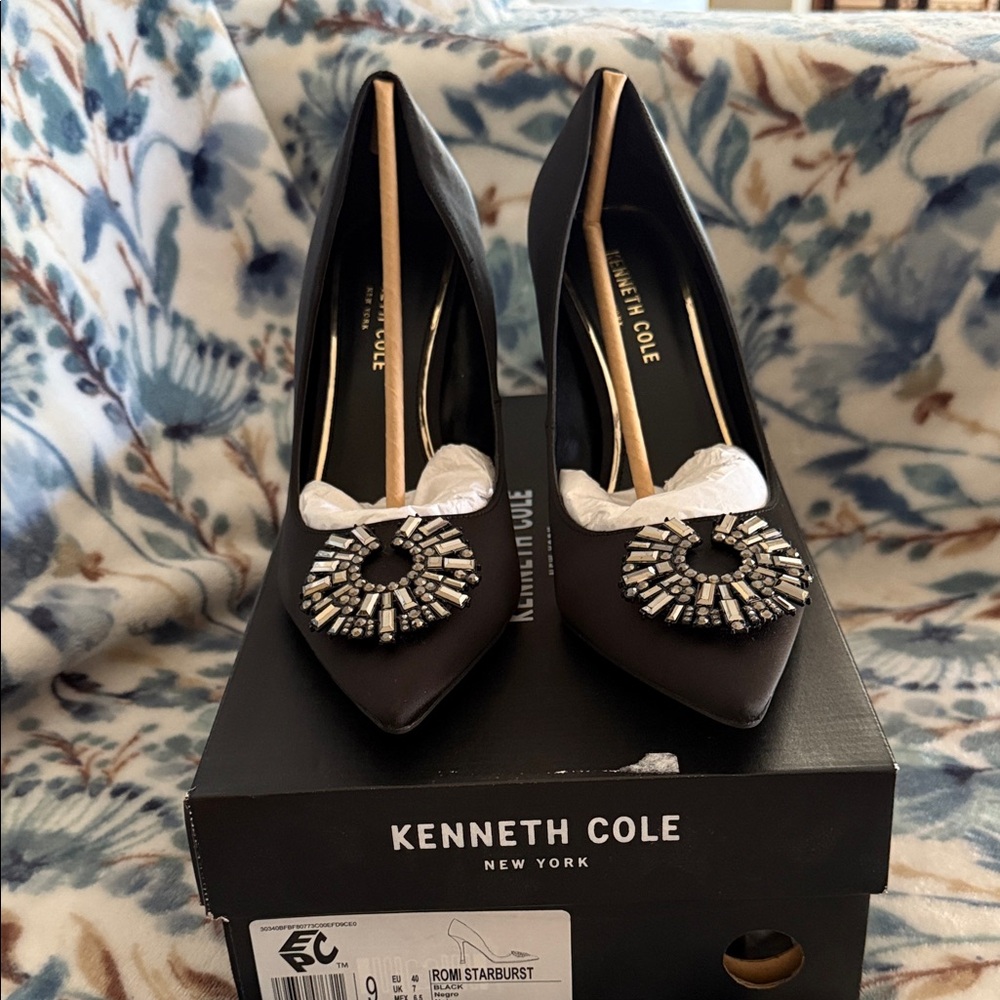 Kenneth Cole Black Heels with Embellished Accent